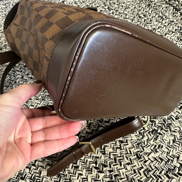 ⭐️Authentic Louis Vuitton Soho backpack. - Picture 4 of 16